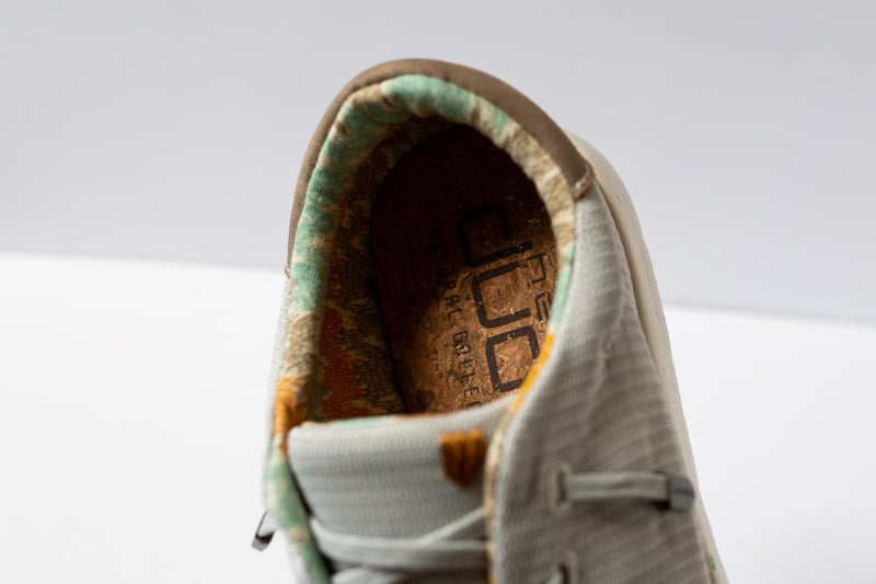 HEYDUDE Shoes Kob Sox cork insole detail
