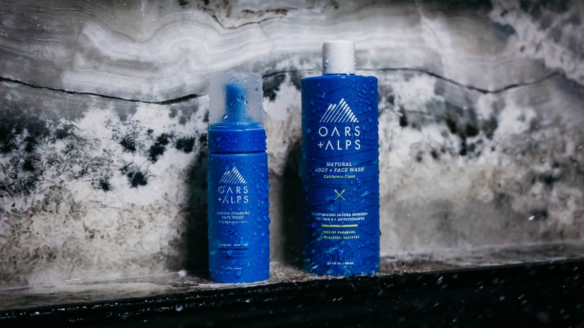 Oars Alps Review Gentle Foaming Face Wash and Natural Body and Face Wash in Modern Shower