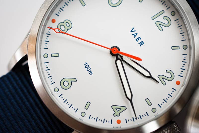 vaer s5 white dial closeup hour and minute hand detail